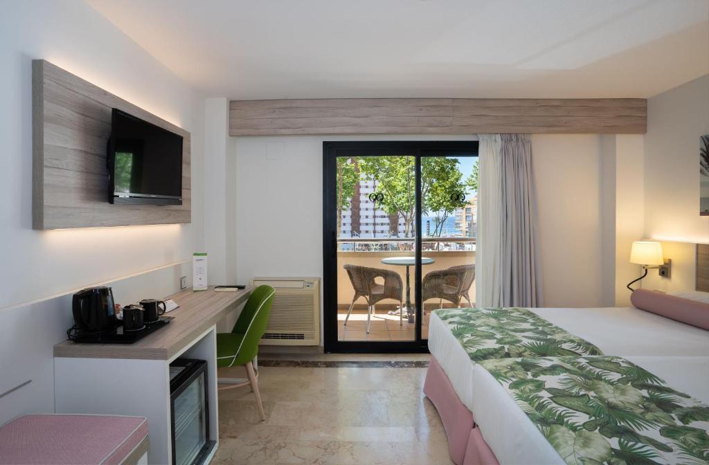 The Agir Springs Hotel by Medplaya — Hotel rooms in Benidorm, Valencian Community
