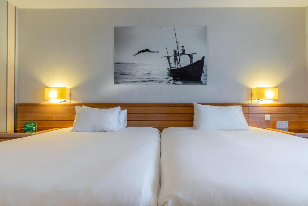 Holiday Inn Nice - Port St Laurent by IHG - 3