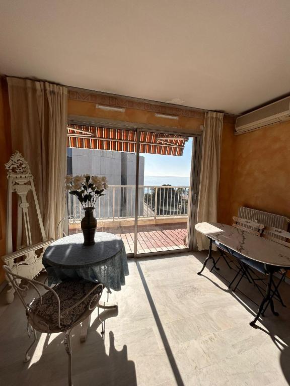Appartamento con vista Promenade - 4