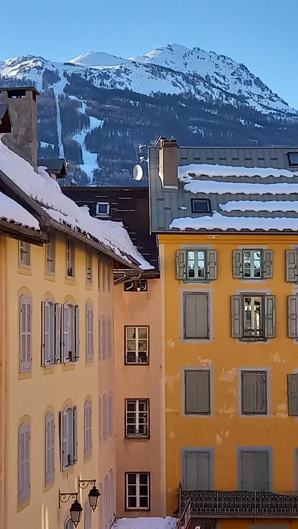 Appartement de charme le 1707 au cœur de la cité Vauban - 4