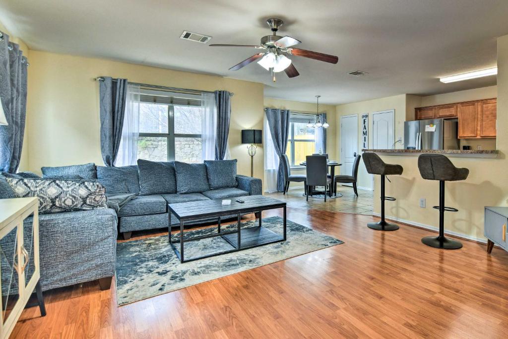 Pet-Friendly Dallas Home with Fenced Backyard!