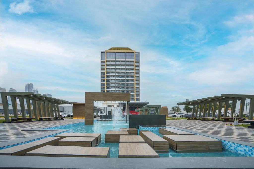 View, Hotel Holiday International in Sharjah