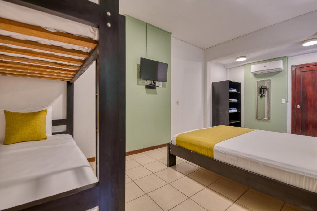 Terrazas del Caribe Aparthotel photo