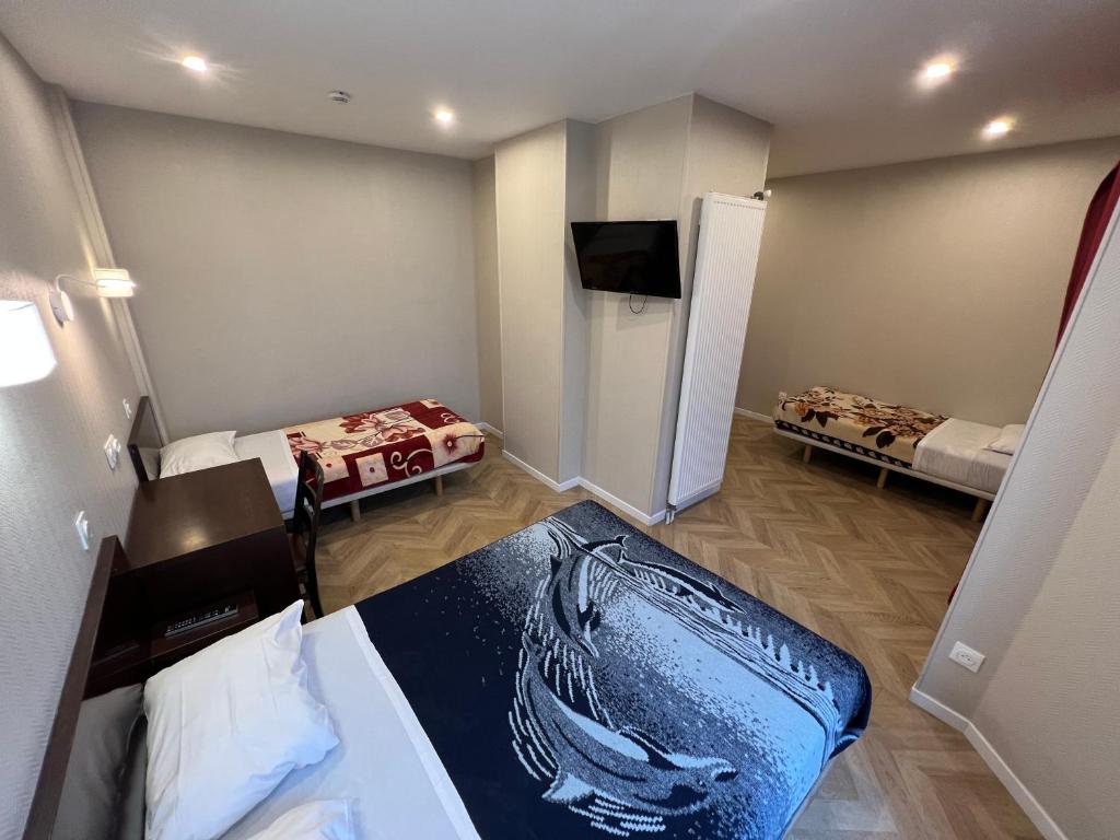 Paris Hipotel Paris Printania room