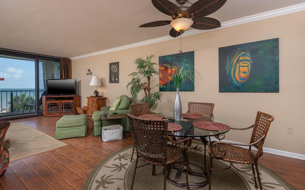 Breakers 43 condo, Orange Beach