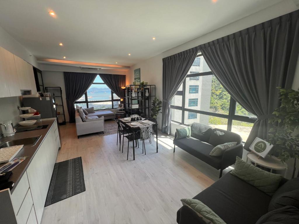 Jesselton Quay Suite by Backyard photo