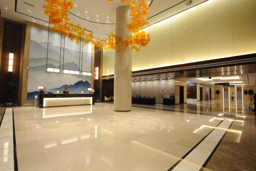 潍坊富华大酒店b座 photo