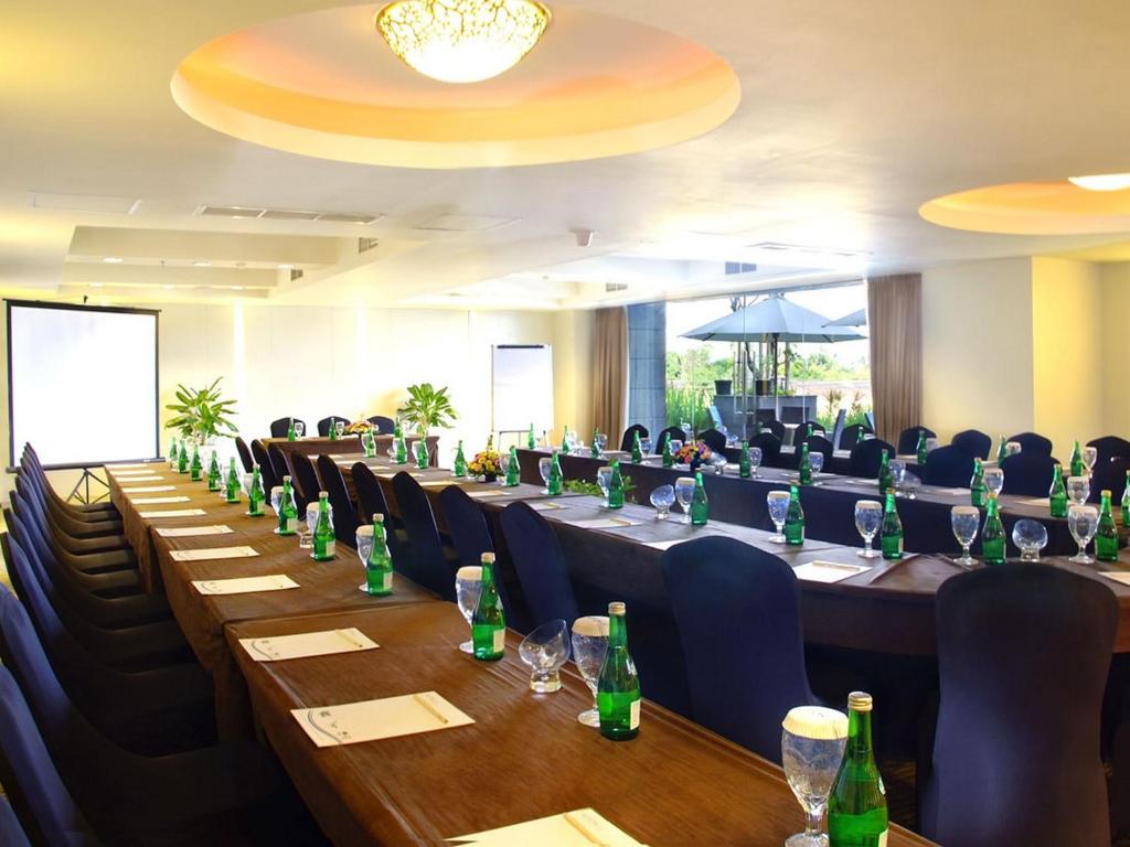 Business center