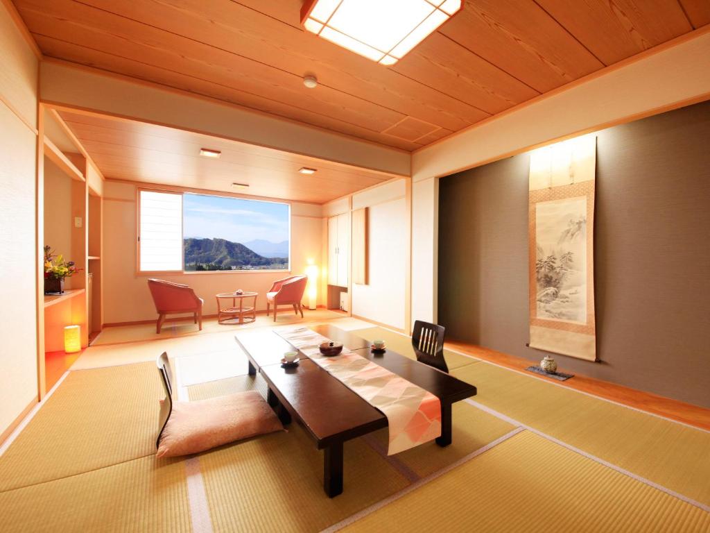 Nagano Hotel Tsubakino room