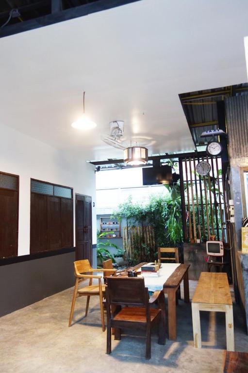 Suandok History House photo