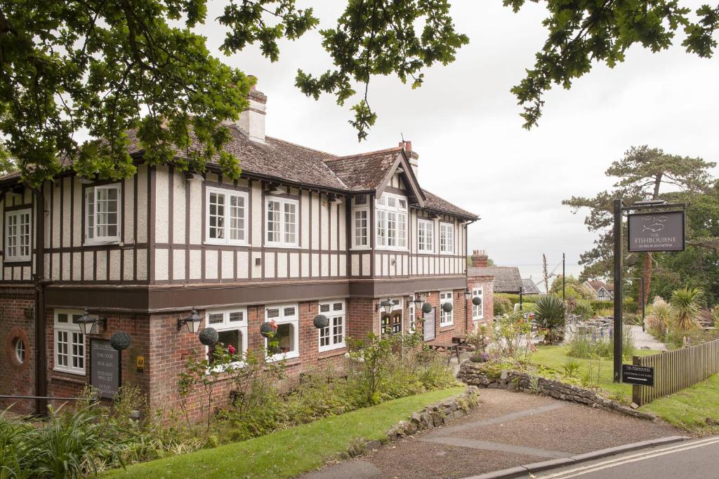 The Fishbourne - Isle of Wight photo