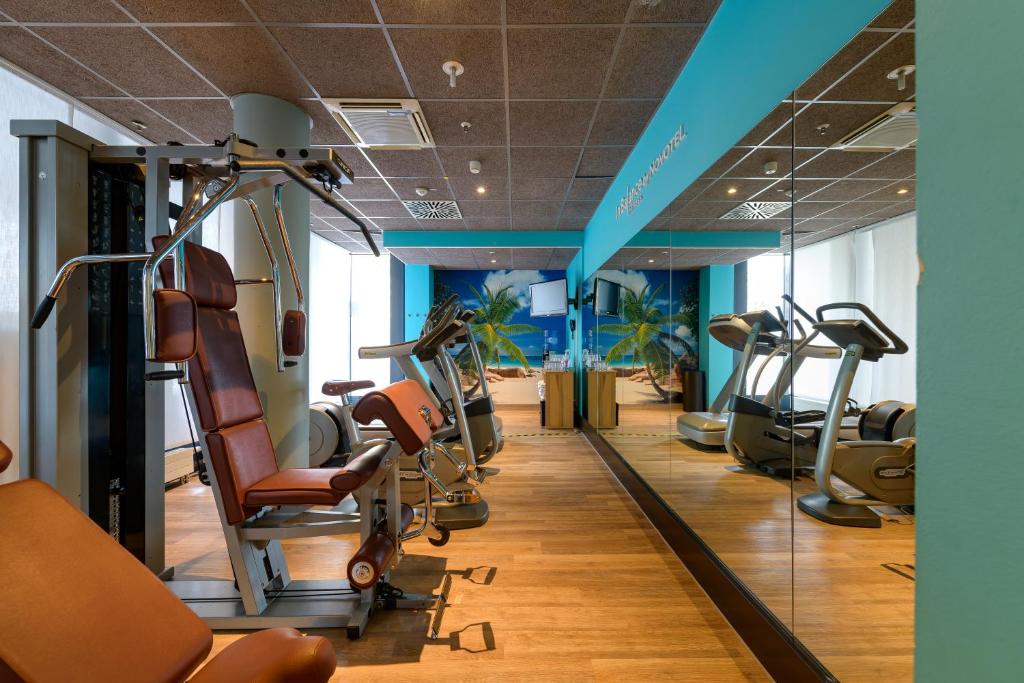 Fitness center, Novotel Suites Muenchen Parkstadt Schwabing in Munich