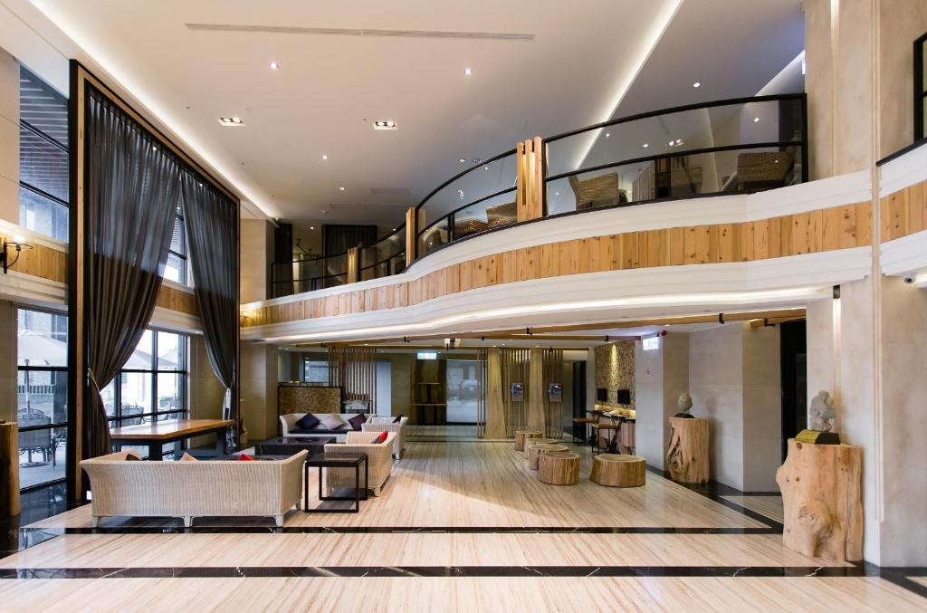 Ali Mountain Oriental Pearl International Hotel