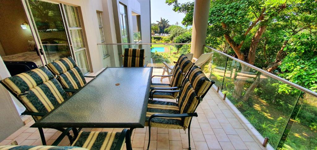 Marine Glen 8 - 6 Sleeper - Next to Ramsgate Famous Waffle House!, Margate