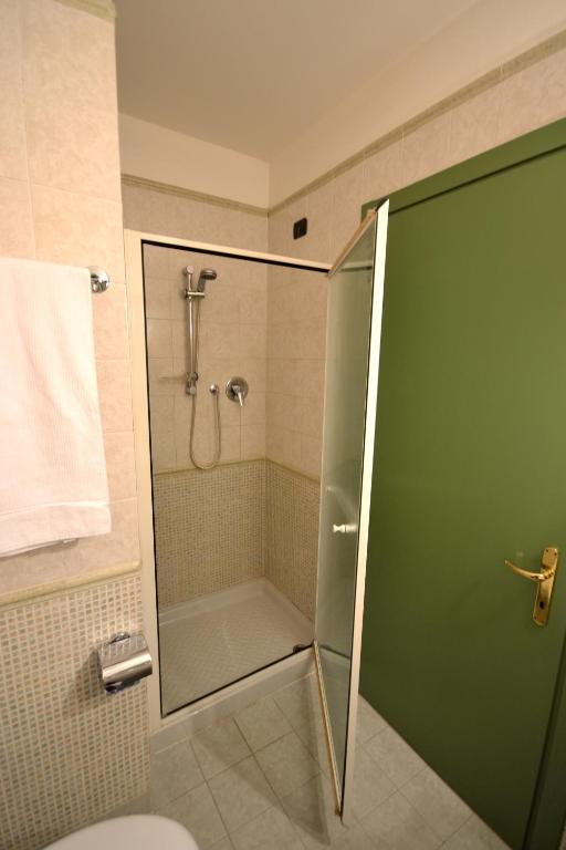 Sun Hotel photo