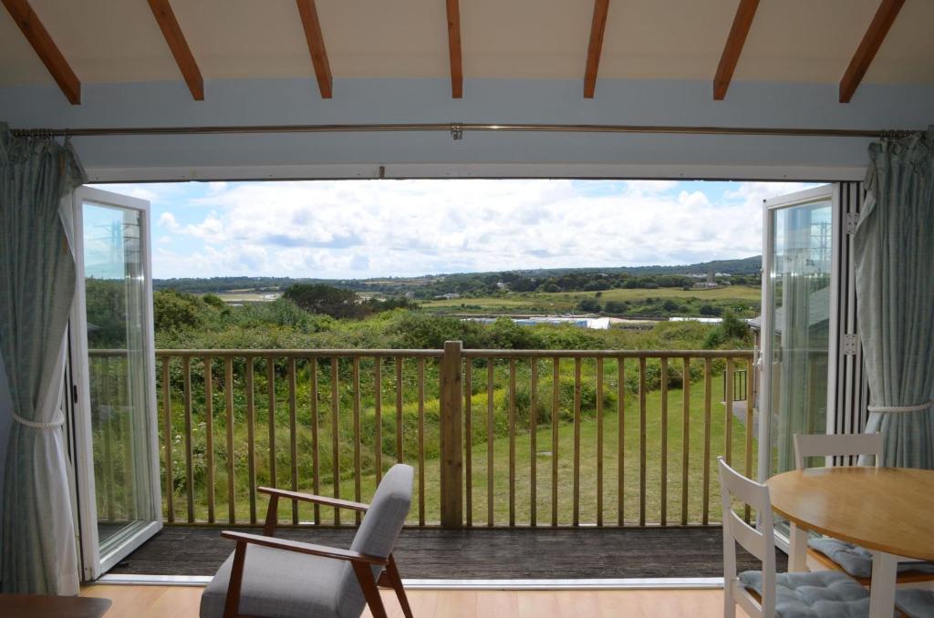 E46 Dunroven, Riviere Towans, Hayle