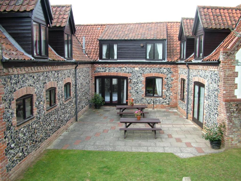 The Crown Hotel, Mundford photo 4