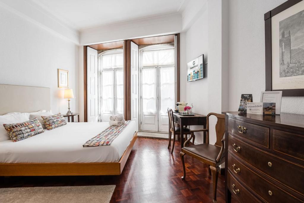 GuestReady - Office Residence — Hotel in Porto