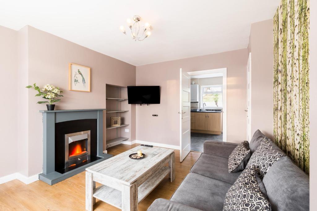 Quinton Essentials, Birmingham