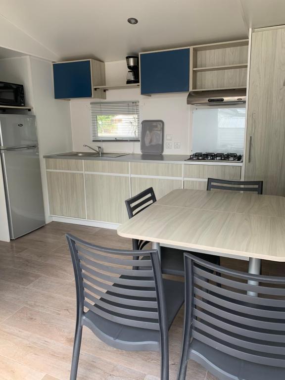 Location Mobilhome - 3