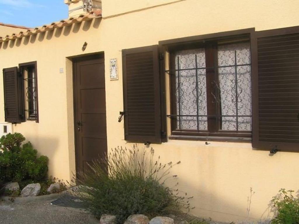 Maison T3 face à la mer, 4 pers, parking privé, plage ~500m, commerces proches - FR-1-81-72 - 2