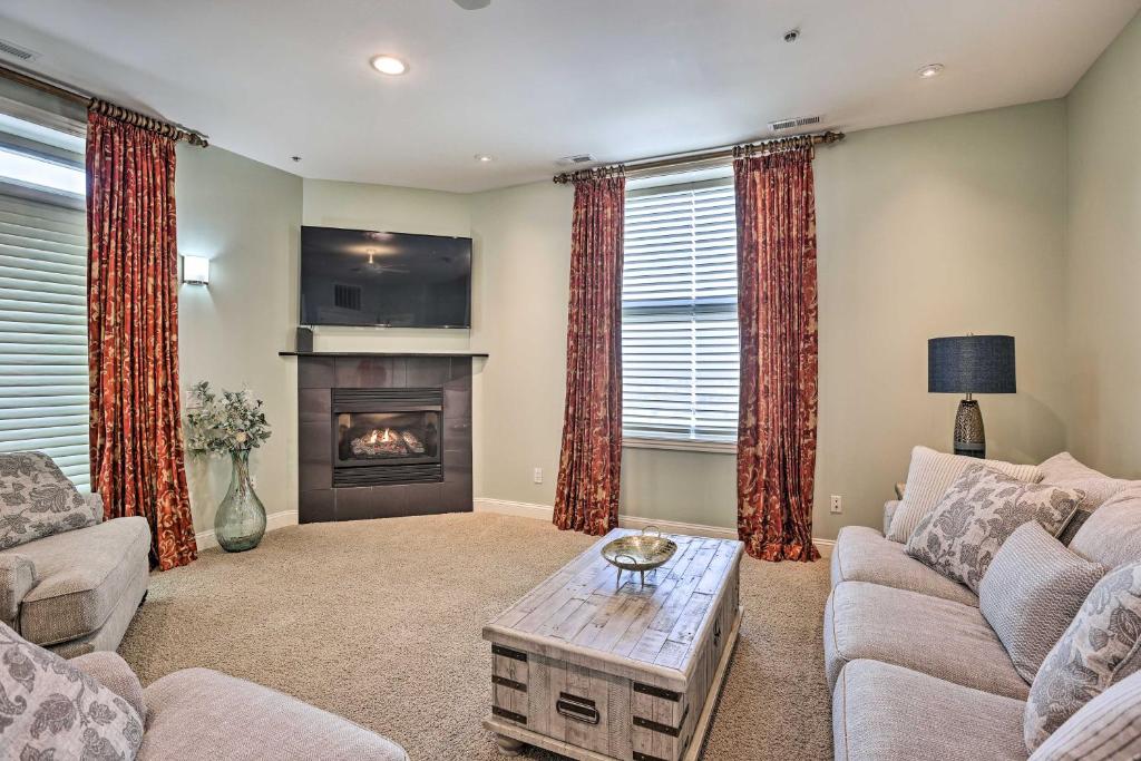 Downtown Omaha Condo - Walk to The RiverFront