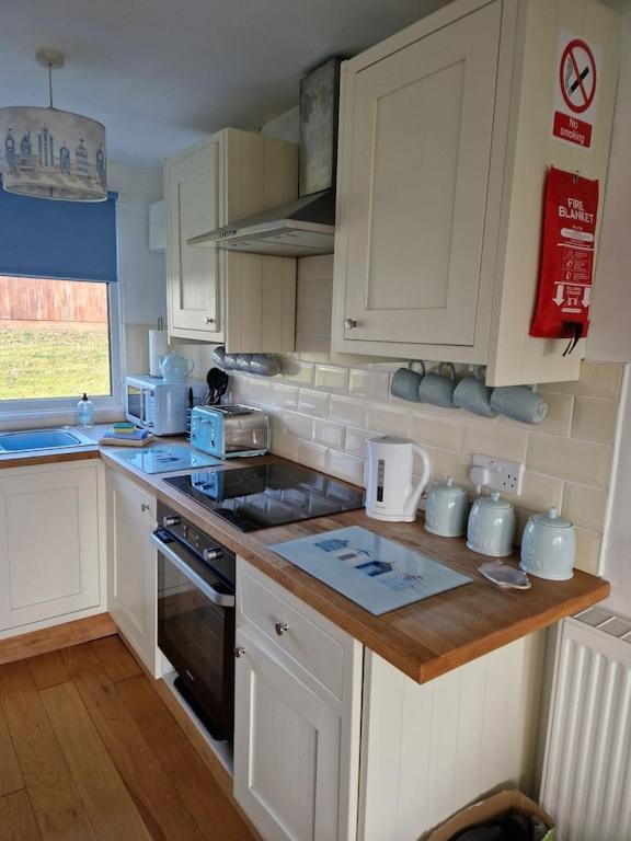 Caldon (43 Norton Park), Dartmouth photo 5