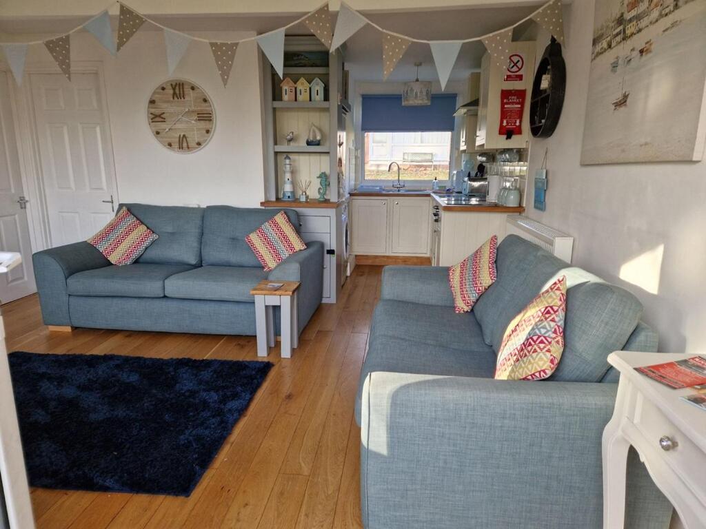 Caldon Norton Park chalet - pet-friendly self-catering near Dartmouth