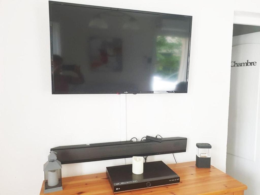 Appartement de 3 Pièces, 6-8 couchages, 2 terrasses, parking privé - Avenue de la Méditerranée - FR-1-326-479 - 5