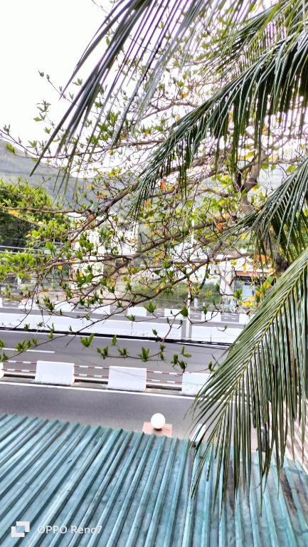 Nhà nghỉ Lâm Tùng