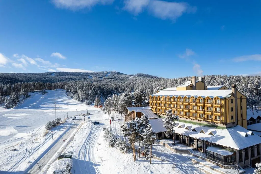 Duja Chalet Ski Center, hotel in Sarıkamıs