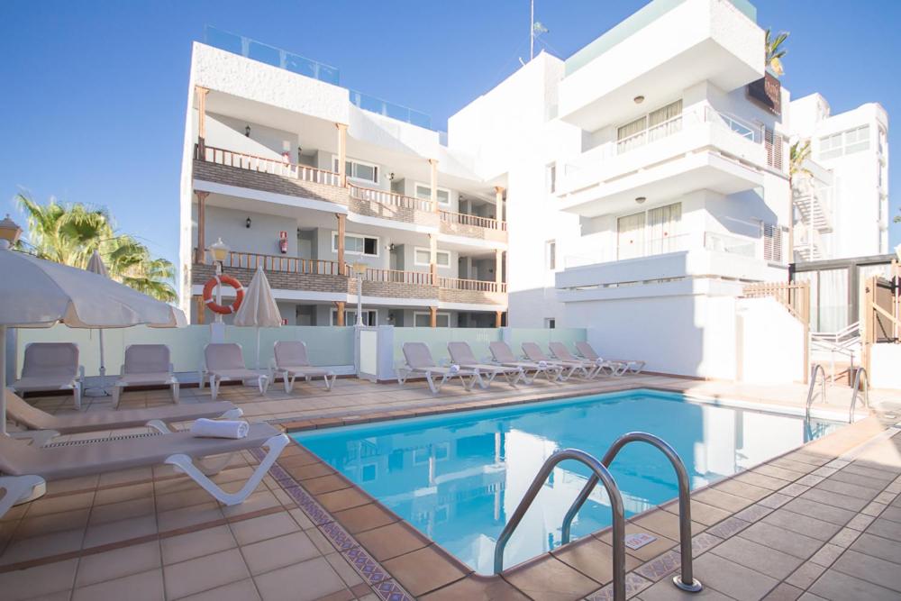 Apartamentos Tarahal photo