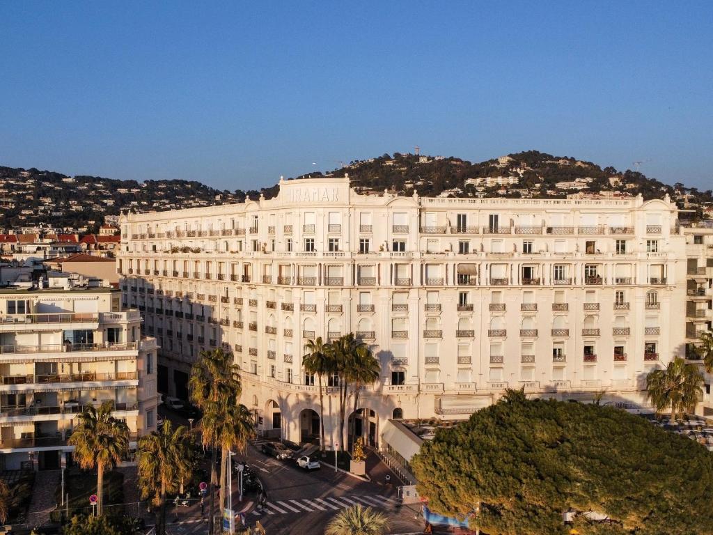 Palais Miramar - Croisette - Vue Mer Latérale - 3