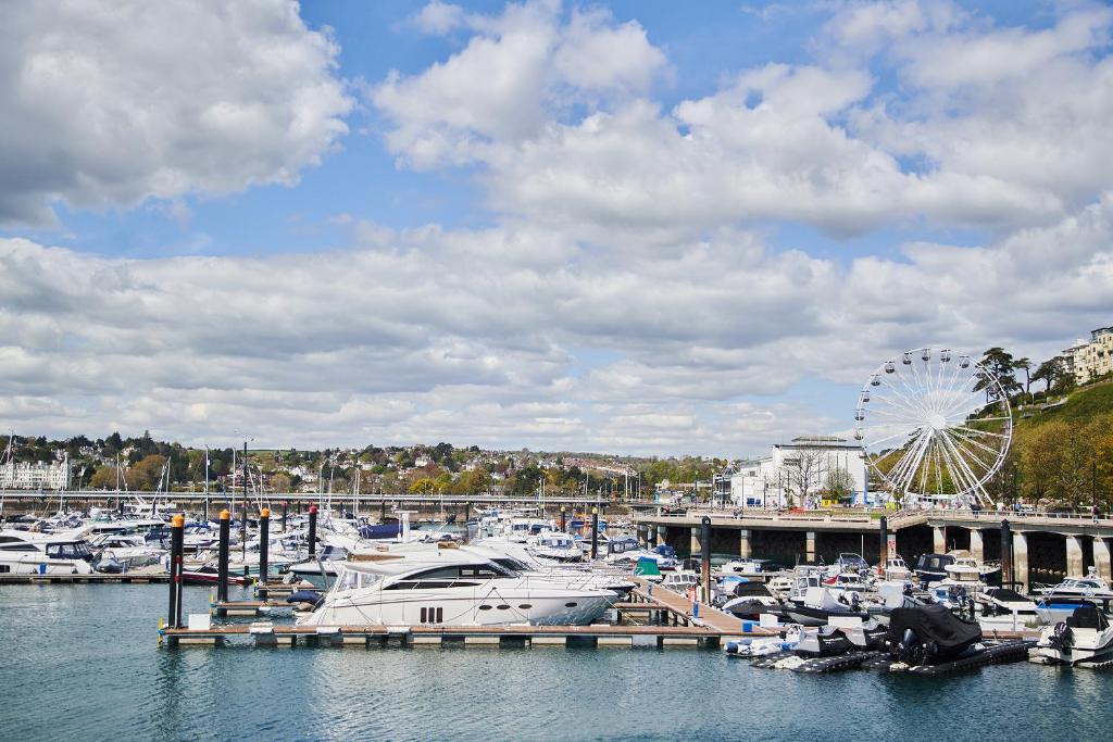 Quayside - Modern apartment on Paignton Harbour