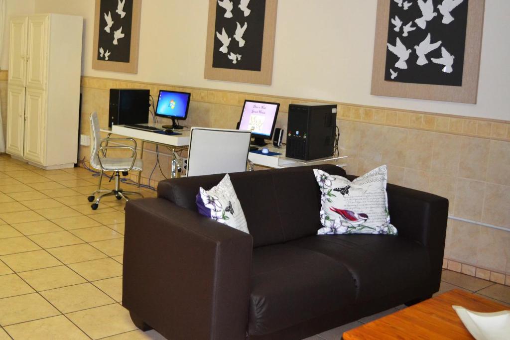 フロント・ロビー