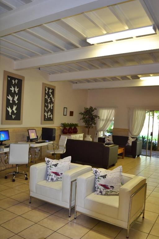 フロント・ロビー