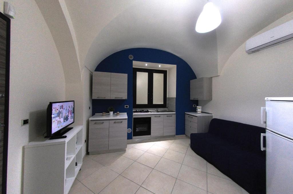 Apartments Casa Vacanze Dante - 4