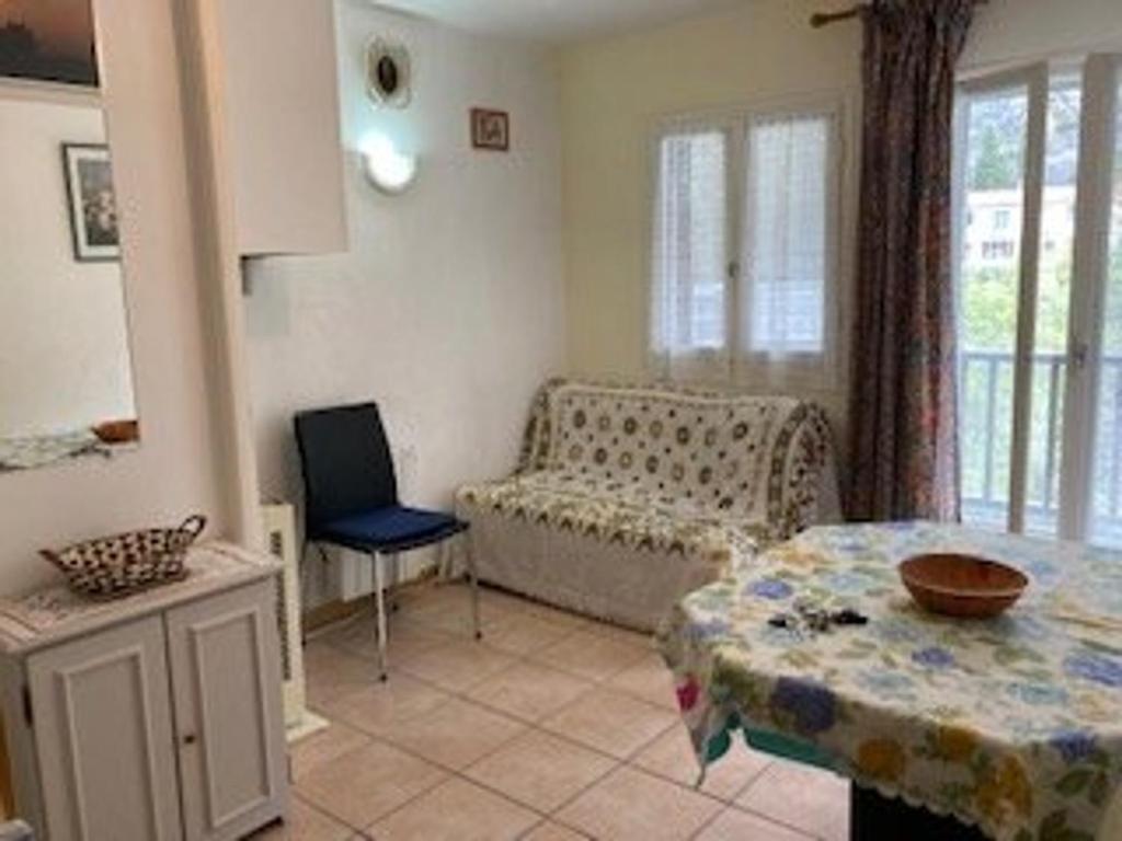 Appartement F2 Confortable avec Parking et Animaux Admis - 1