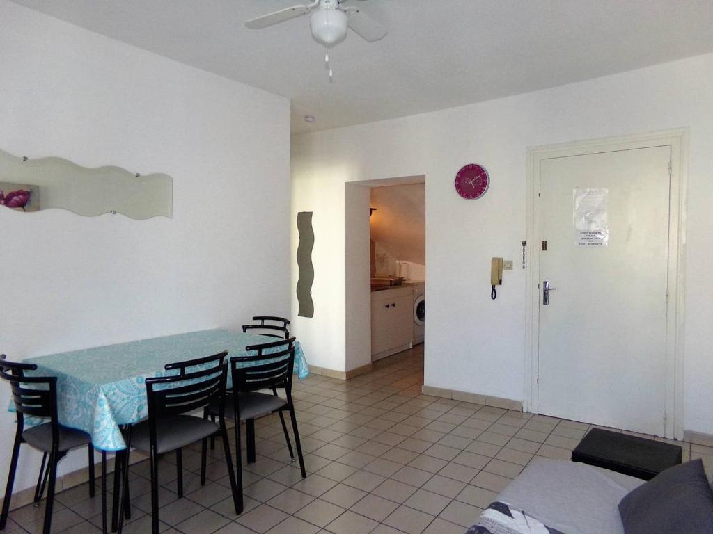 Appartement F2 avec Ascenseur, WIFI et Animaux Acceptés à Amélie-les-Bains - 4