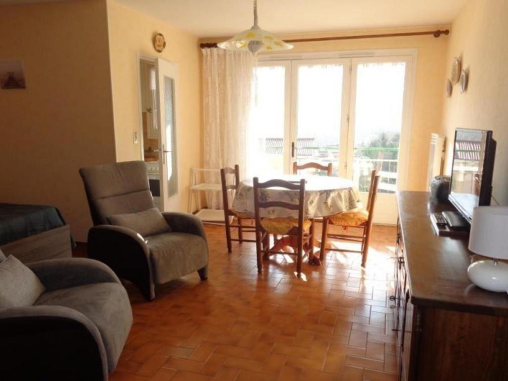 F1 avec loggia, WIFI et garage à Amélie-les-Bains - 2