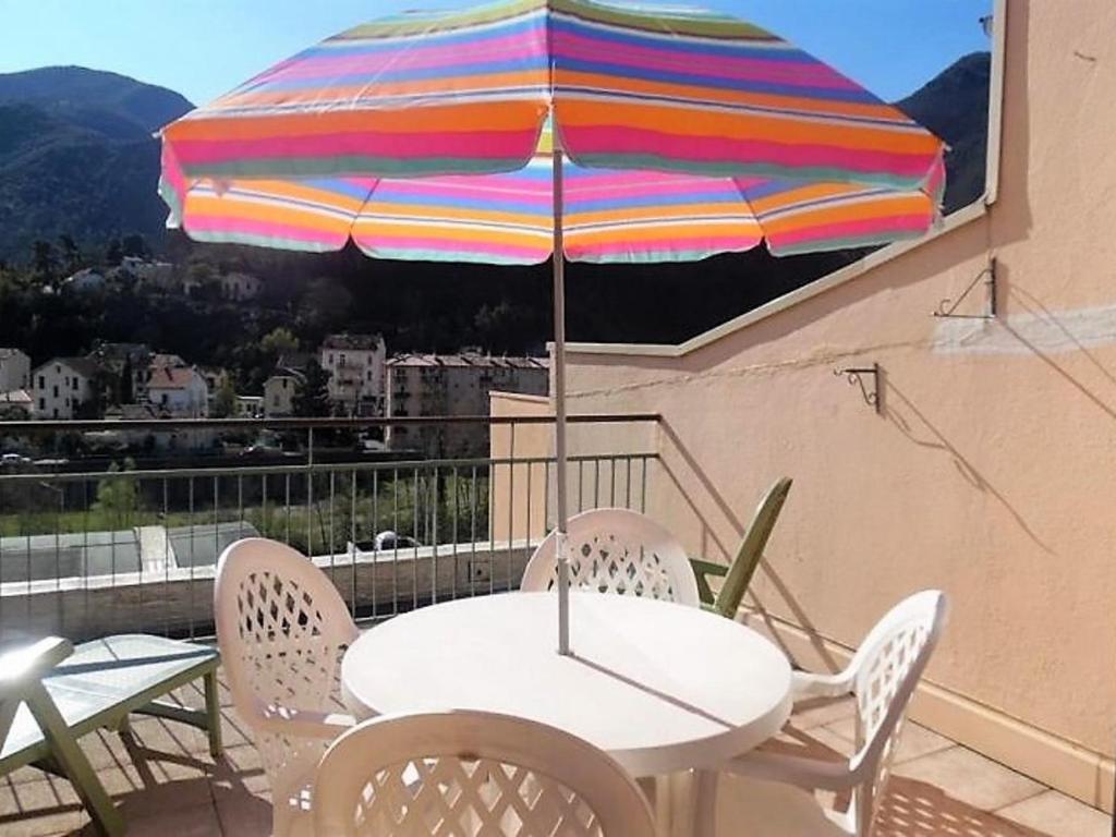 Appartement F2 climatisé avec terrasse, parking, à 600m des thermes - Amélie-les-Bains - 1