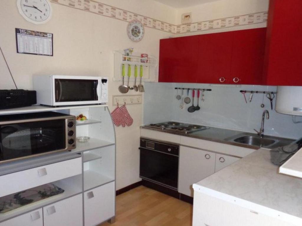 Studio cosy avec balcon et parking - Proche cures et centre ville, Wifi, animaux acceptés - 3