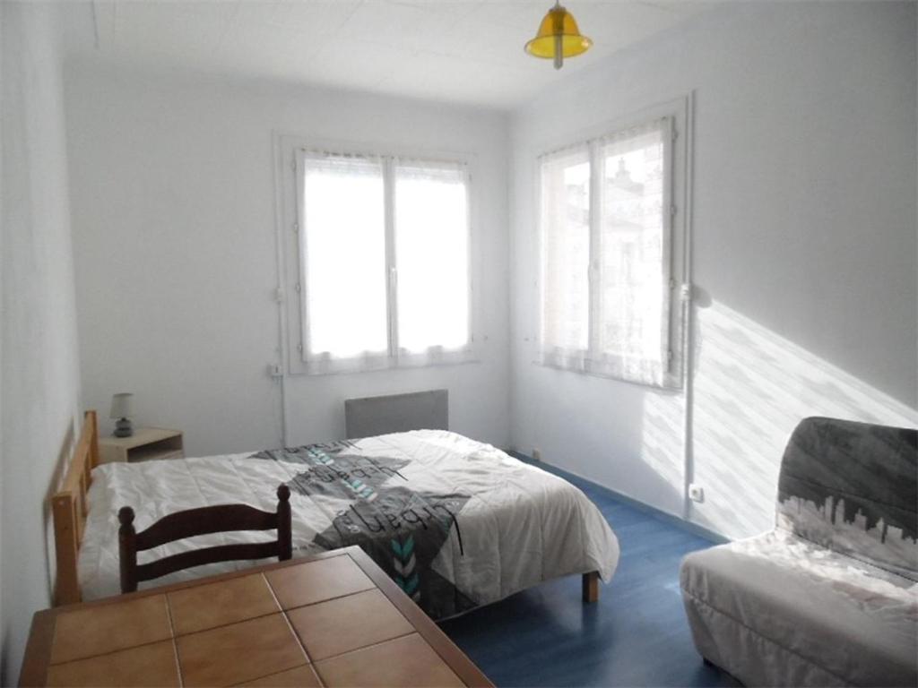 Appartement F3 avec balcon exposé sud, 2 chambres, proche commodités à Amélie-les-Bains - 3