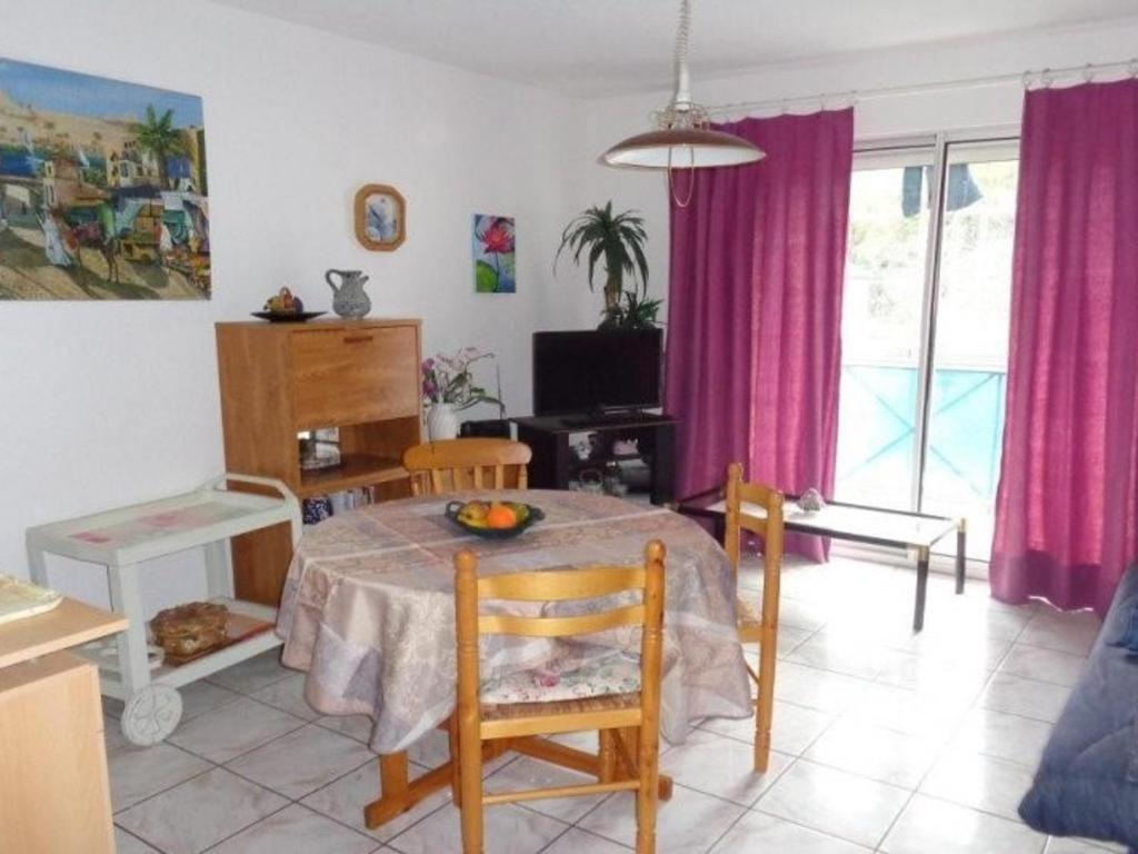 Appartement F2 confortable avec balcon près des Thermes d'Amélie-les-Bains - 5