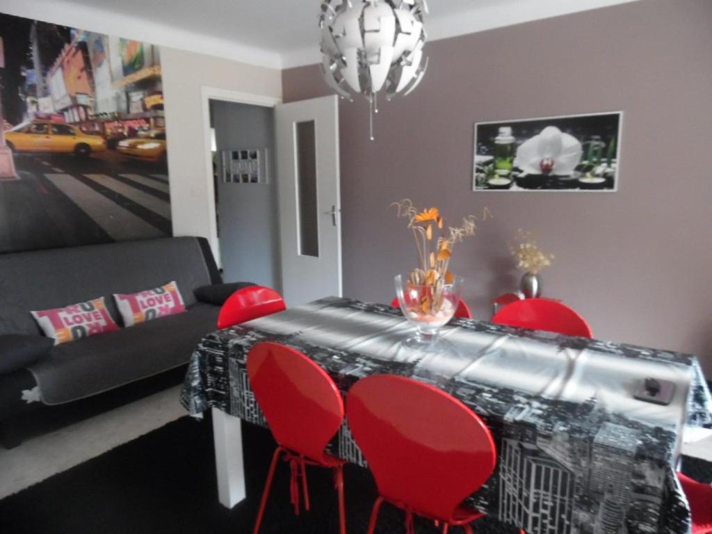 Appartement F2 avec balcon et parking à Amélie-les-Bains, idéal pour 4 personnes - 2