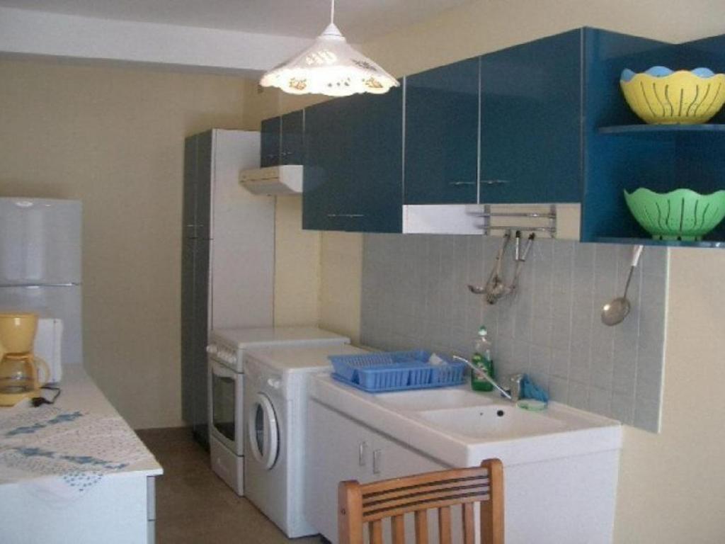 Appartement F3 avec terrasse, parking, Wi-Fi - Idéal cures - Centre-ville Amélie-les-Bains - 2