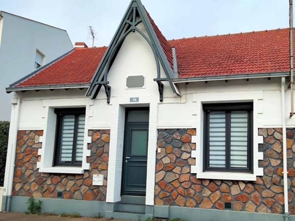 Maison rénovée avec goût, proche plage et marché, 6 couchages, terrasse, Wi-Fi, non fumeur - FR-1-331-220 - 1