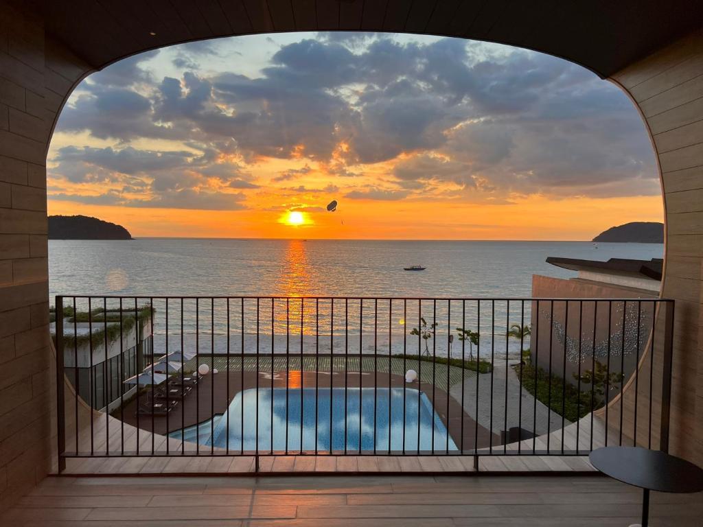 PARKROYAL Langkawi Resort — Swimming pool in Pantai Teng, Kedah