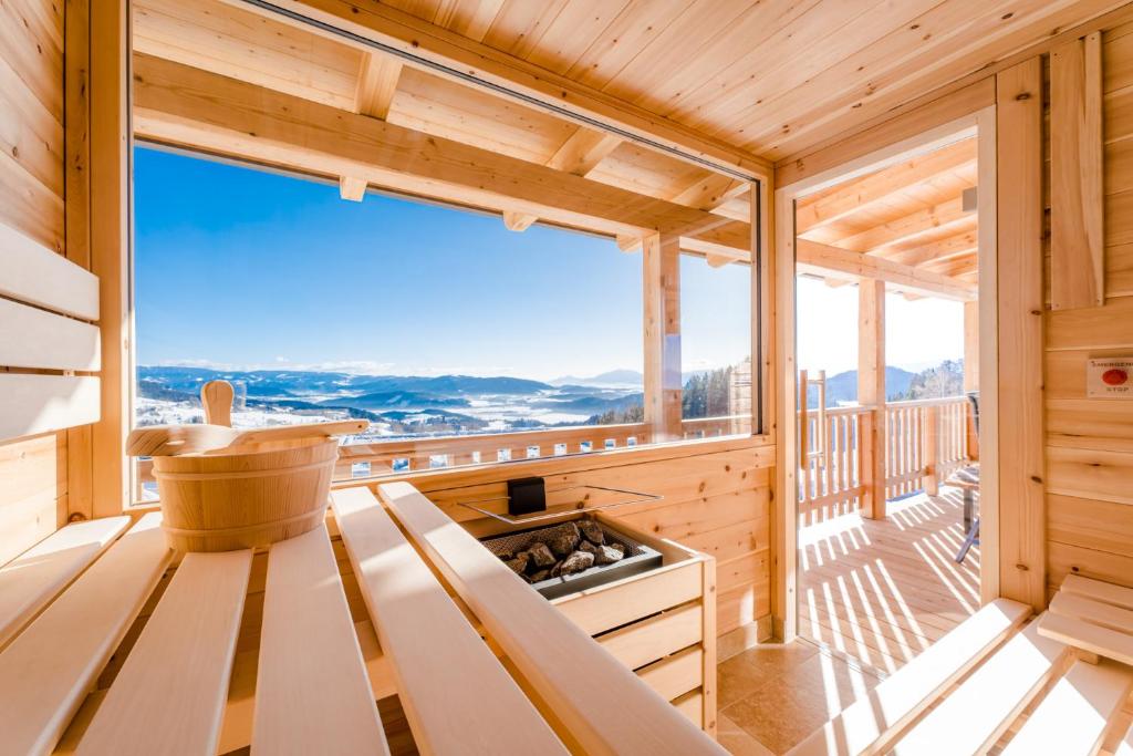 Hochleben-Chalets am Erlebnisbauernhof Steinerhof - 5