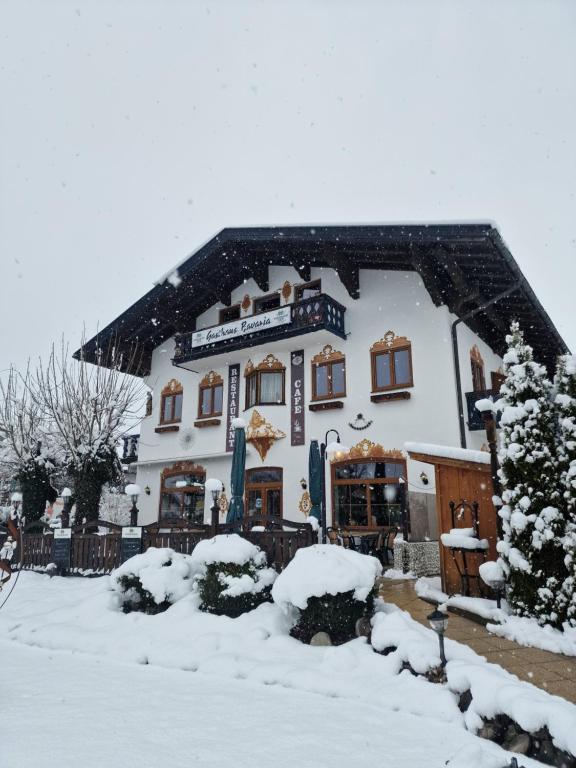 Hotel Bavaria - 4